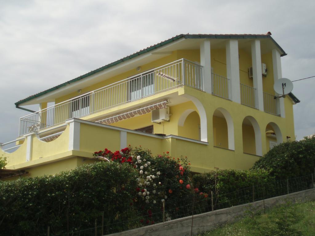 Apartments Roza Miškovići المظهر الخارجي الصورة